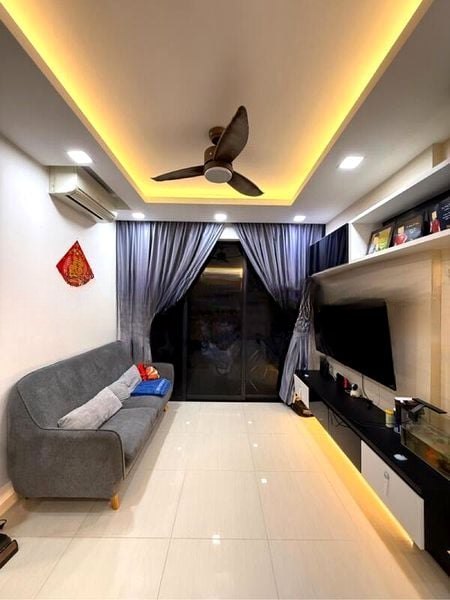 WESTWOOD RESIDENCES 6