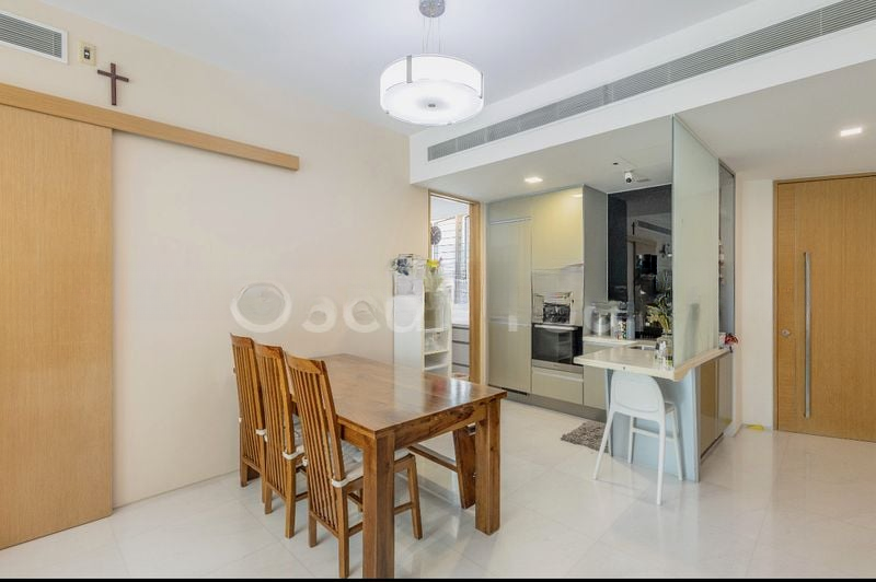 THE VERMONT ON CAIRNHILL 2