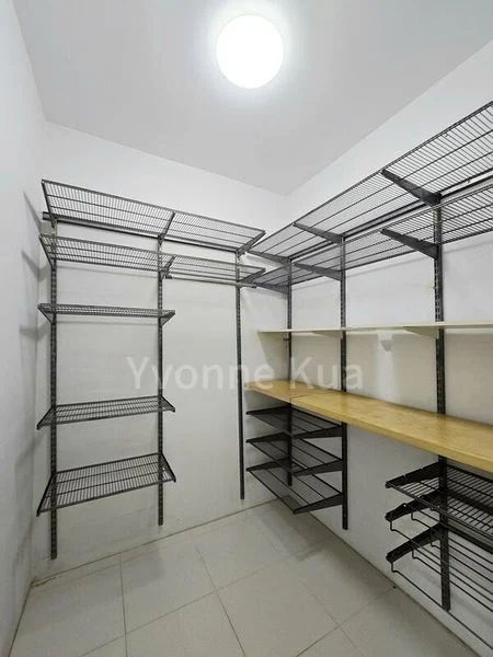 HOLLAND RESIDENCES 3