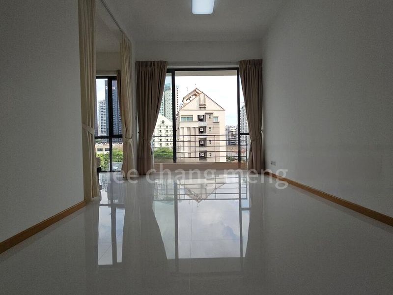 THE PIER AT ROBERTSON 7