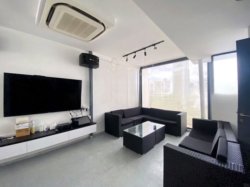 TWO8ONE STUDIO 8