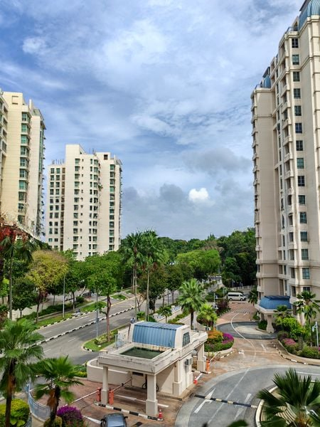 AQUARIUS BY THE PARK 6