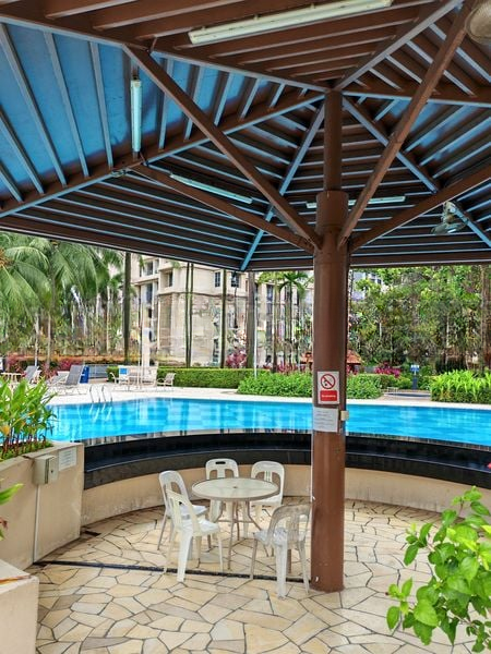 AQUARIUS BY THE PARK 5