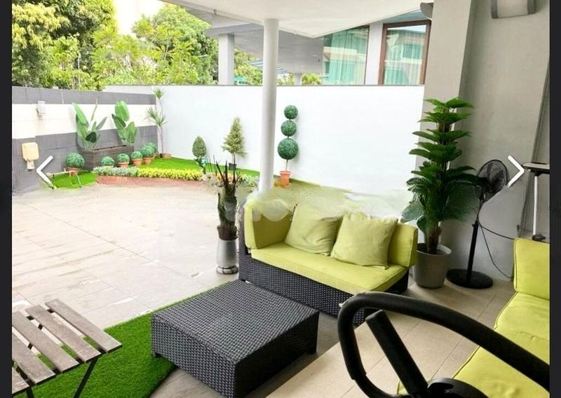 THE MINT RESIDENCES 5