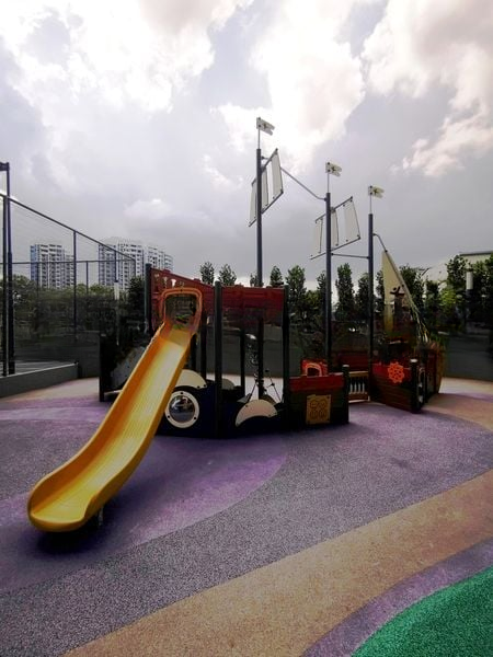 SEASIDE RESIDENCES 11