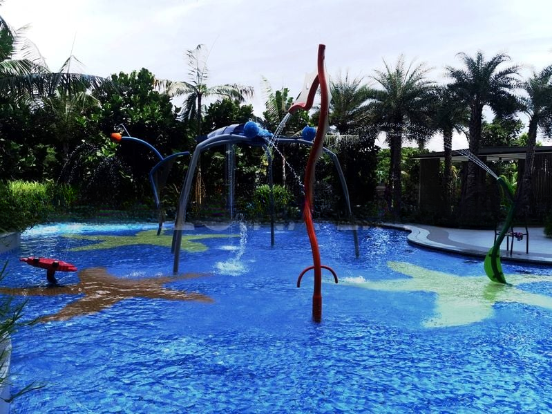 SEASIDE RESIDENCES 12