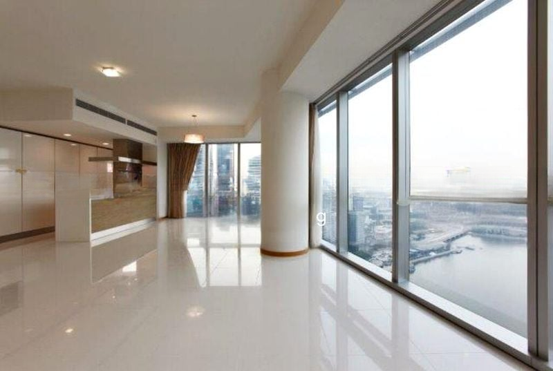 MARINA BAY RESIDENCES 4