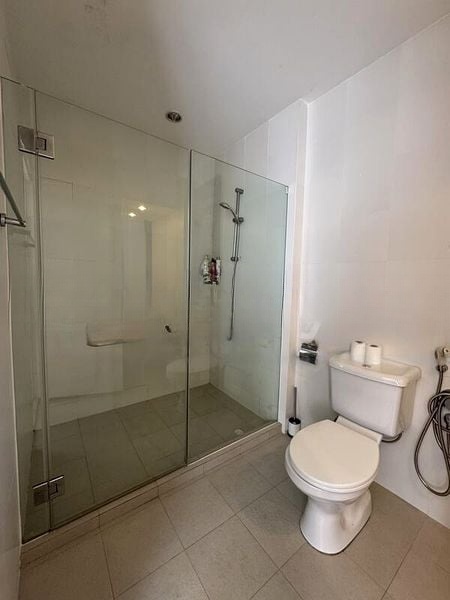 FONTANA HEIGHTS 7