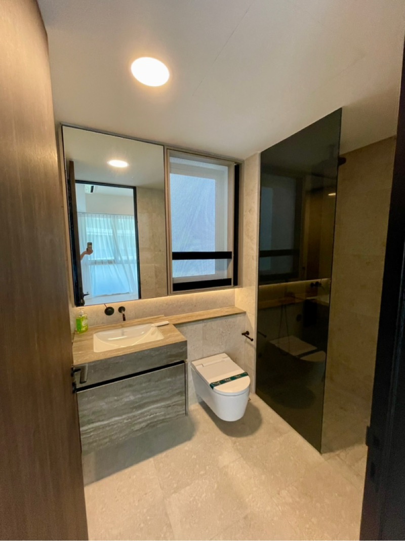 THE REEF AT KING'S DOCK 11