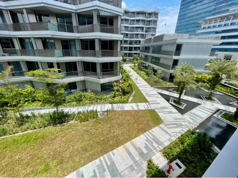 THE REEF AT KING'S DOCK 15