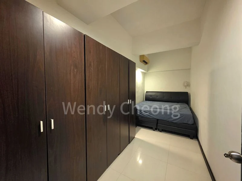 EMERALD APARTMENTS 3