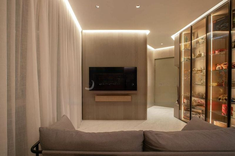 THE CHUAN 8