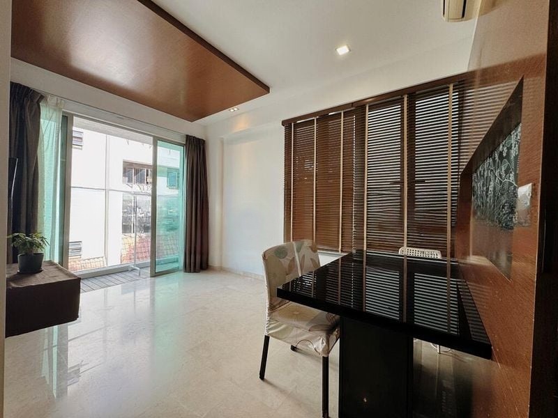 MELROSE VILLE 7