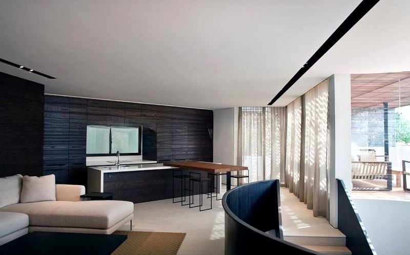 BEVERLY HILL 10