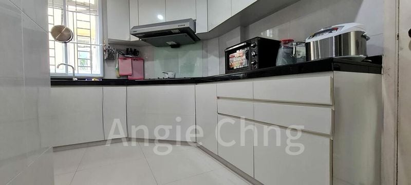 FOREST HILLS CONDOMINIUM 8