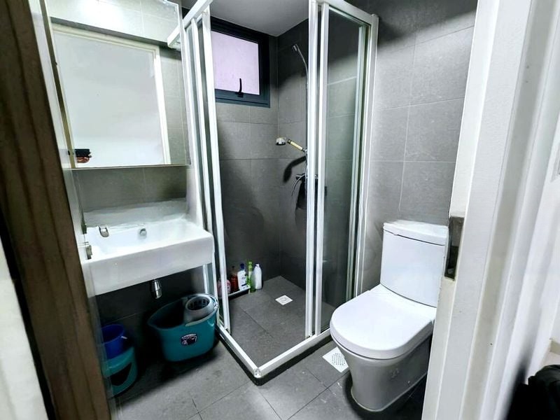 BEDOK RESERVOIR CRES 2