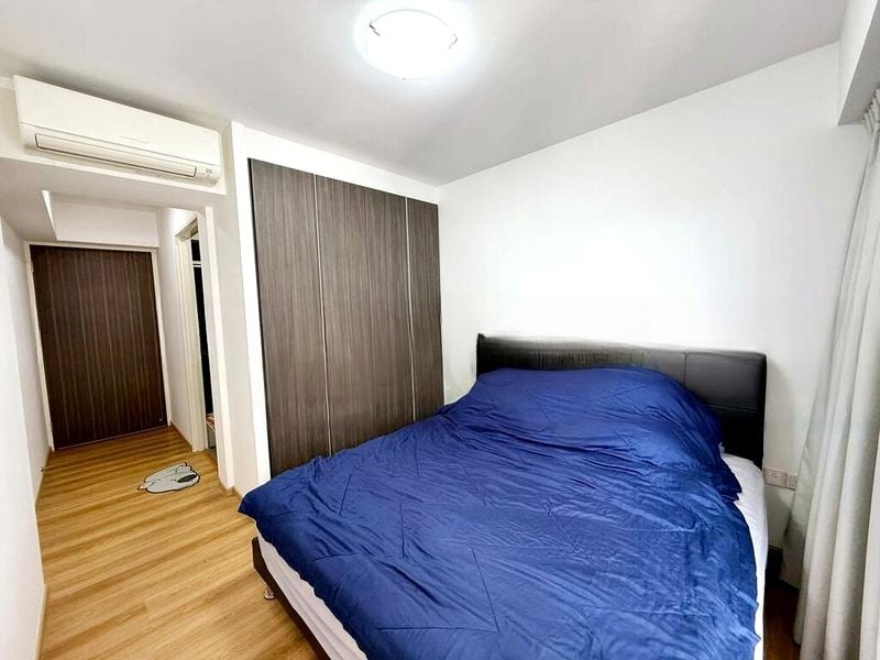 BEDOK RESERVOIR CRES 7