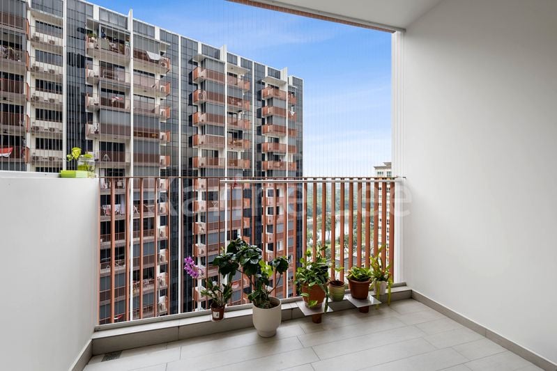 RIVERFRONT RESIDENCES 2