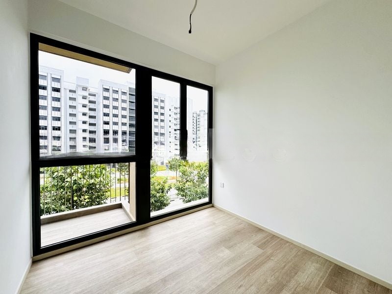 THE WATERGARDENS AT CANBERRA 9