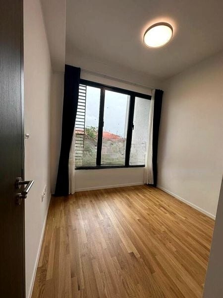 AVENUE SOUTH RESIDENCE 9