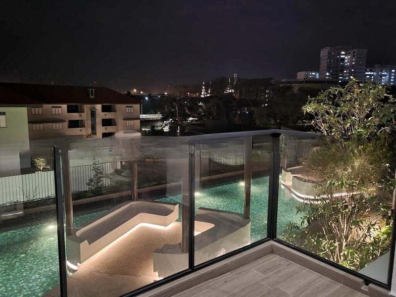 AVENUE SOUTH RESIDENCE 15