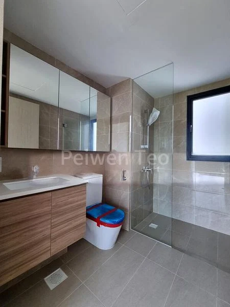 TREASURE AT TAMPINES 4