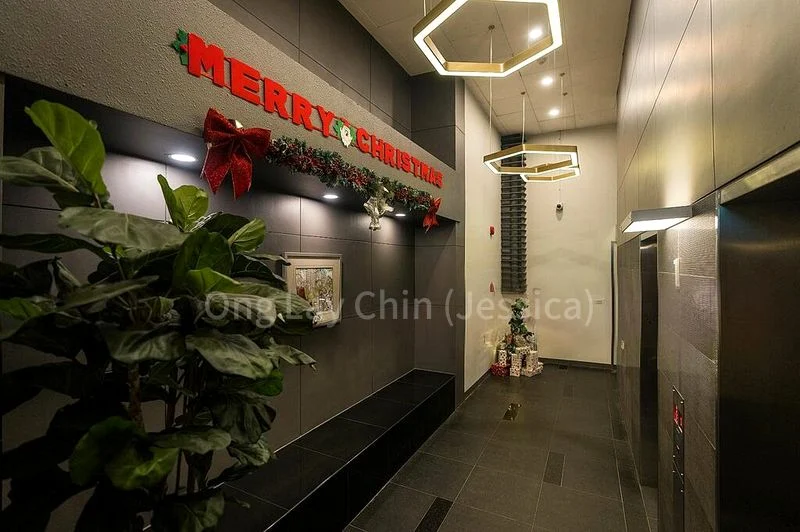 THE REGENCY AT TIONG BAHRU 3