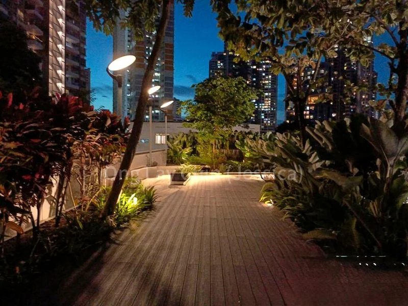 THE REGENCY AT TIONG BAHRU 5