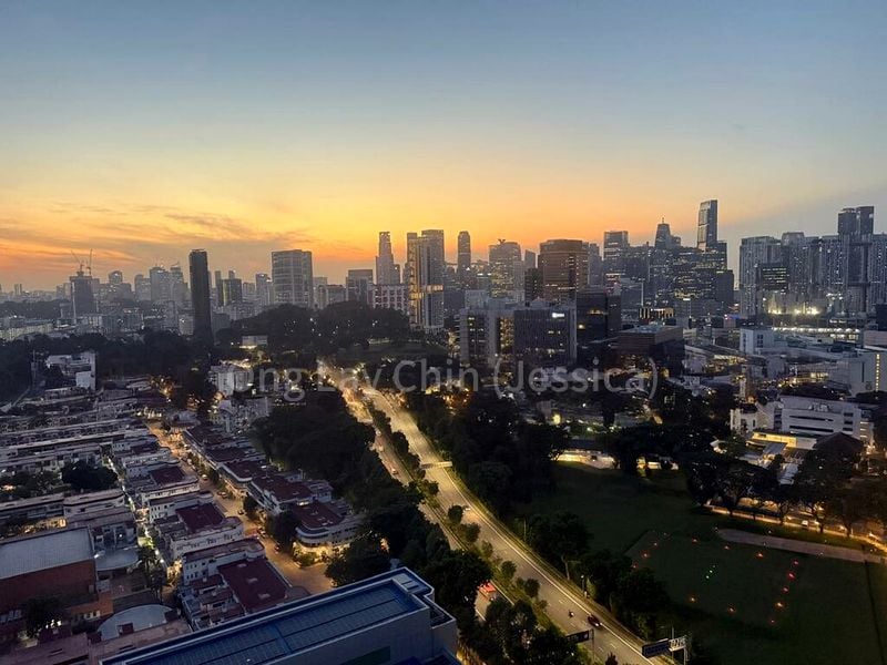 THE REGENCY AT TIONG BAHRU 15