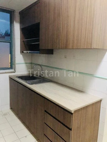 WEST BAY CONDOMINIUM 5