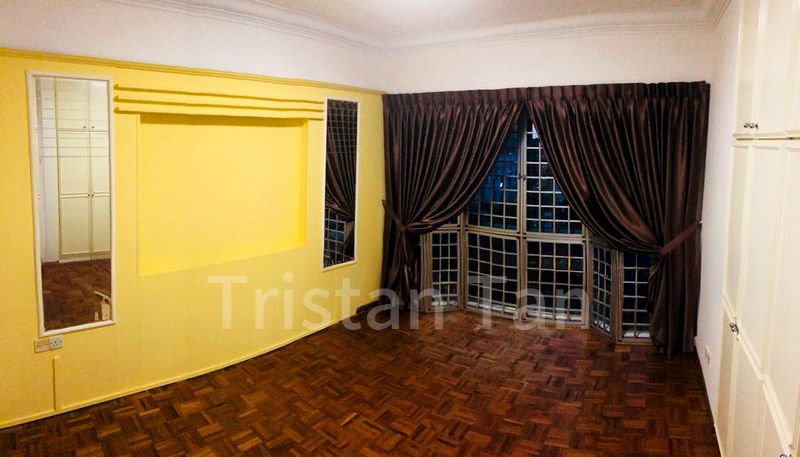 WEST BAY CONDOMINIUM 7