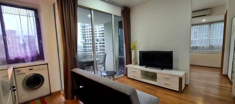 THE PEAK @ CAIRNHILL I 3