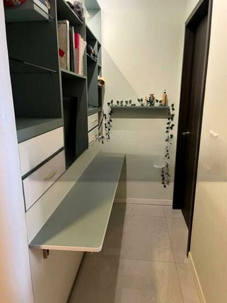 RIVERFRONT RESIDENCES 4