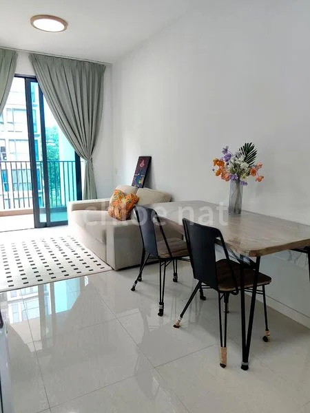 TREASURE AT TAMPINES 8