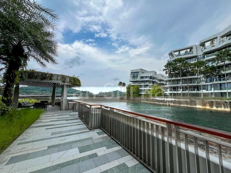 THE REEF AT KING'S DOCK 10