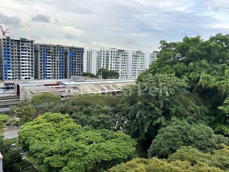 GRANDEUR PARK RESIDENCES 4