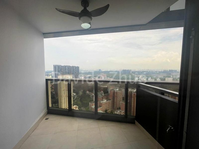 COMMONWEALTH TOWERS 6