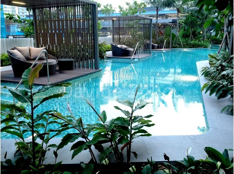 COMMONWEALTH TOWERS 9