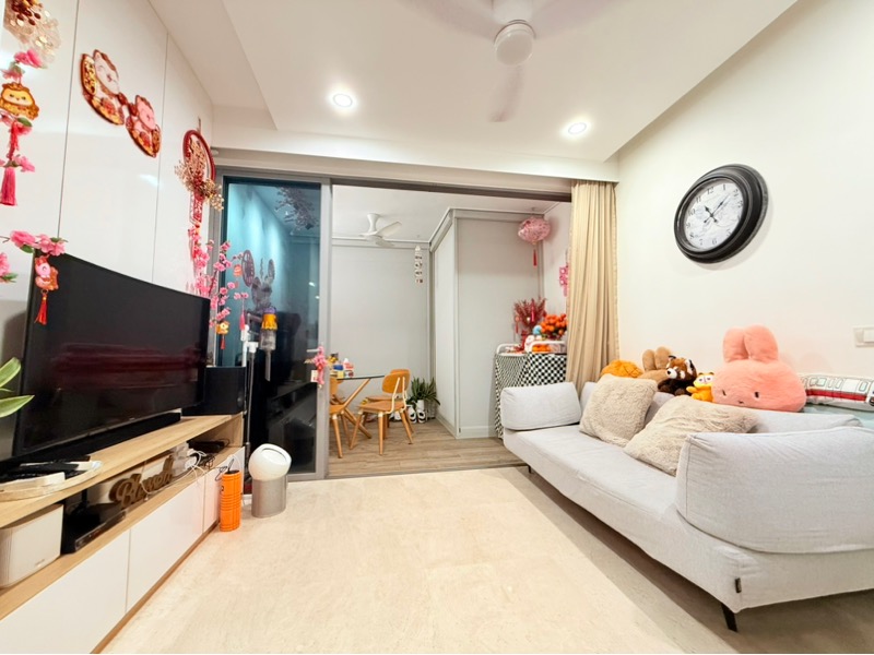 CENTRO RESIDENCES 12