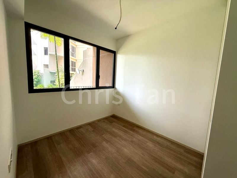 THE WATERGARDENS AT CANBERRA 6