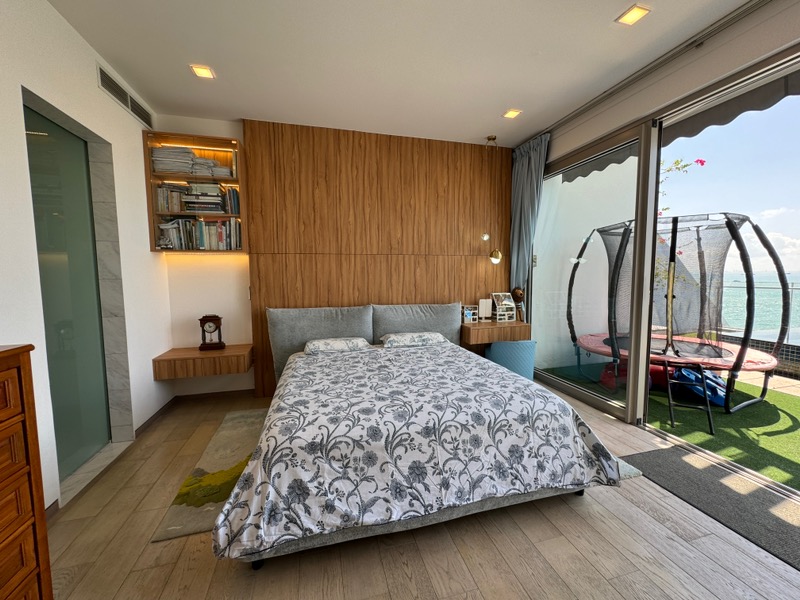 THE COAST AT SENTOSA COVE 20