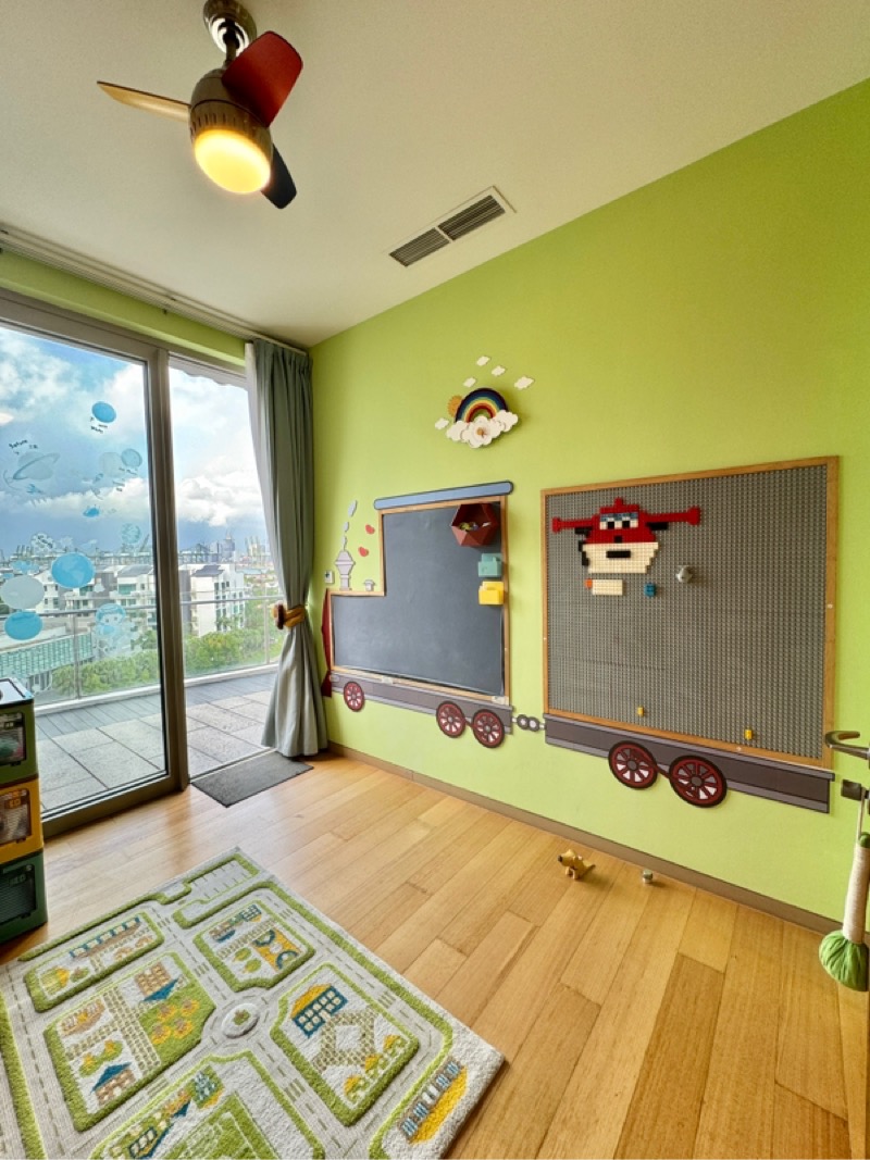 THE COAST AT SENTOSA COVE 10