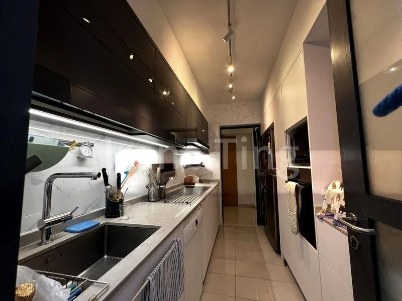 BEDOK RESERVOIR CRES 4