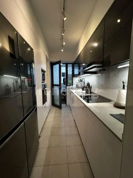 BEDOK RESERVOIR CRES 5