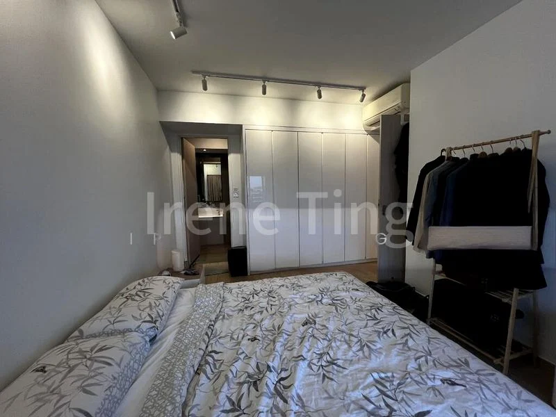 BEDOK RESERVOIR CRES 7