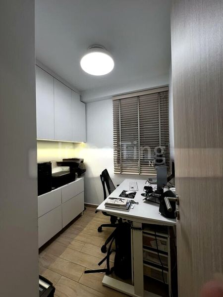 BEDOK RESERVOIR CRES 11