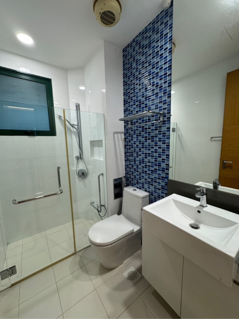 RIVERIA GARDENS 16