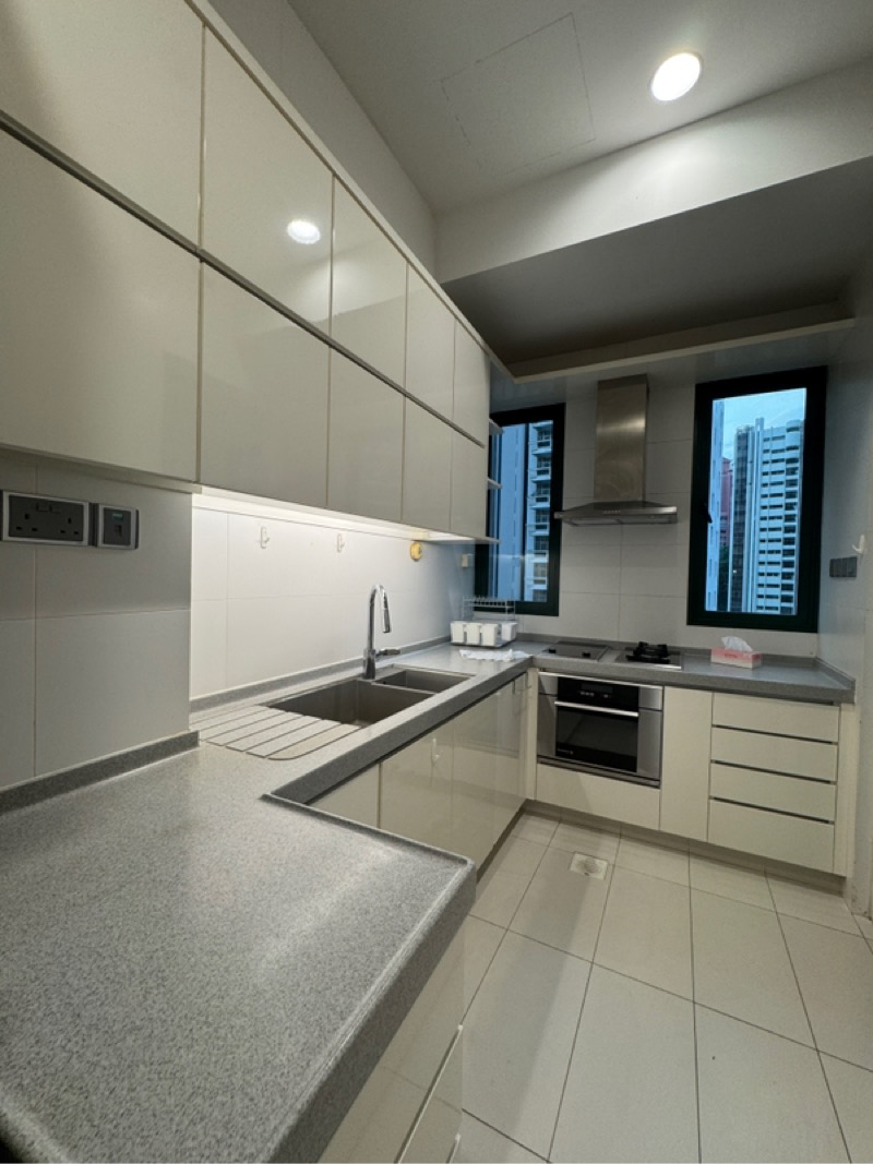 RIVERIA GARDENS 18
