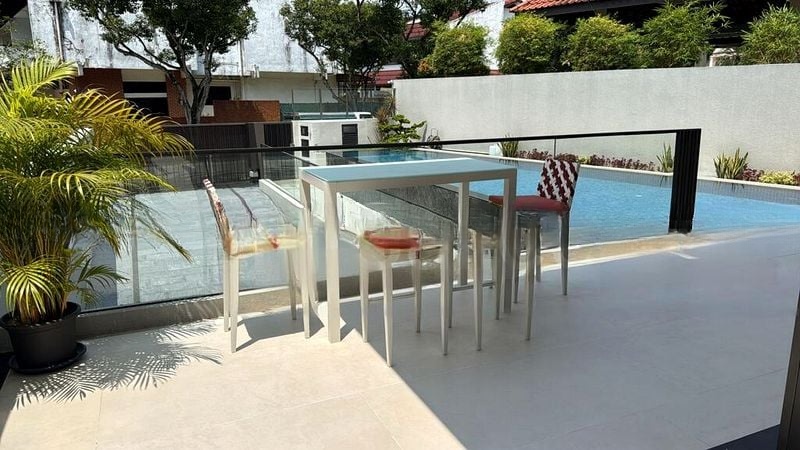 SELETAR HILLS ESTATE 7