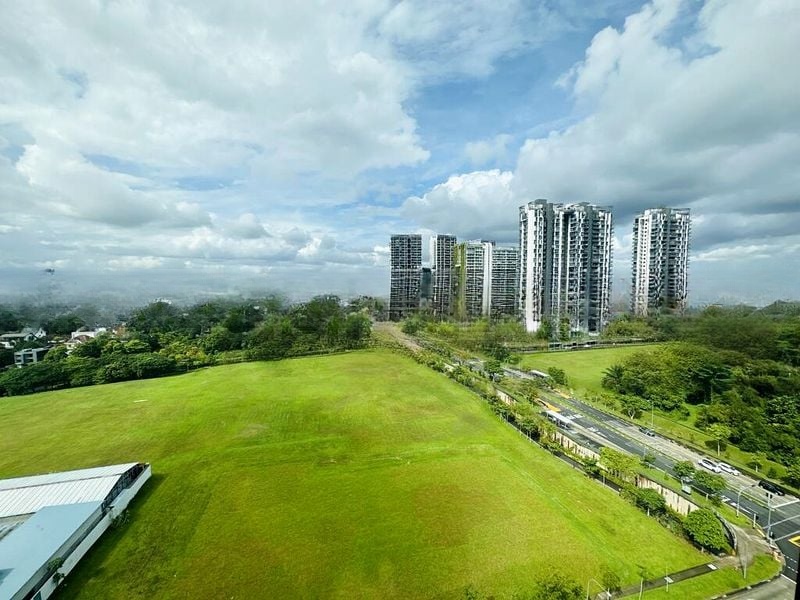 DAIRY FARM RESIDENCES 7